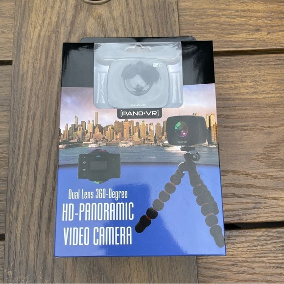 PanoVR 360-Degree Dual Camera with 1080p HD Video Recording dual lens - Picture 2 of 10
